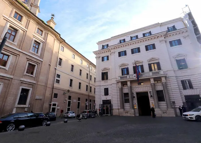 Lovely Navona
